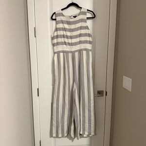 Ann Taylor Gray and White Striped  Linen Blend Jumpsuit Wide Leg Size Medium